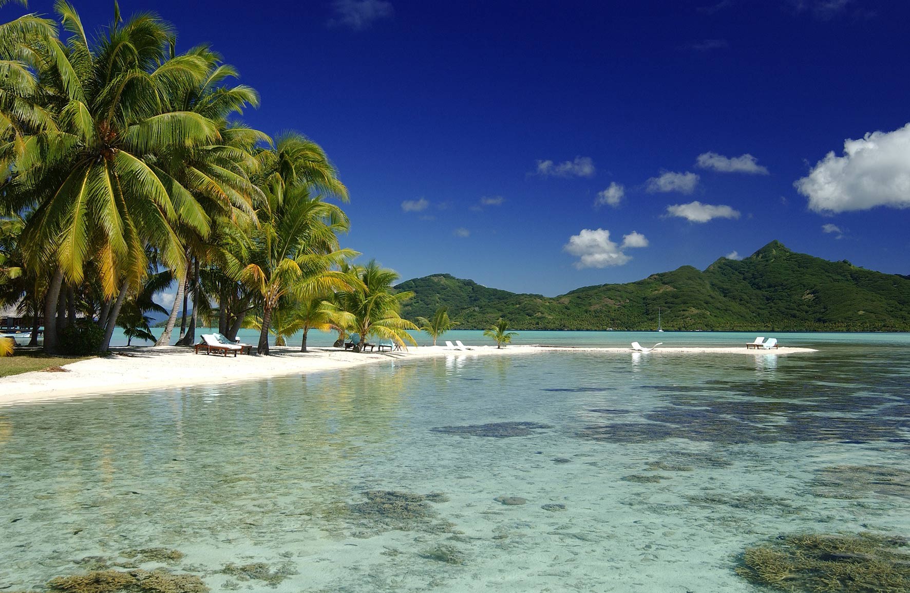 St Tropez Plage de Tahiti